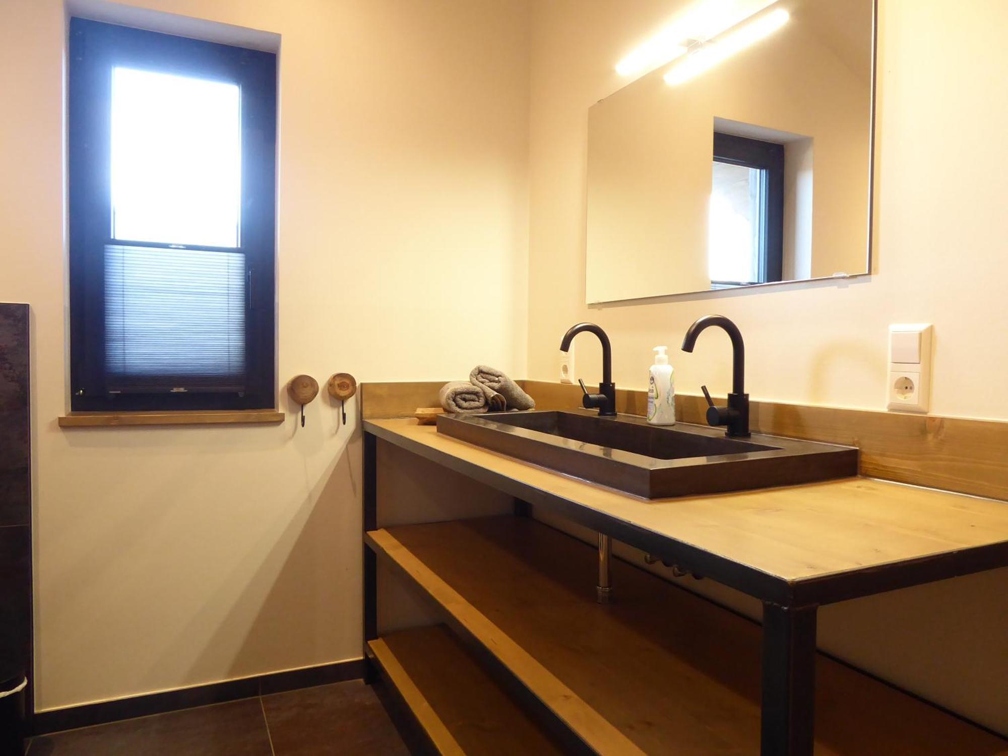 Pearl Modern Wifi 6 Personen Near Lift Holiday home